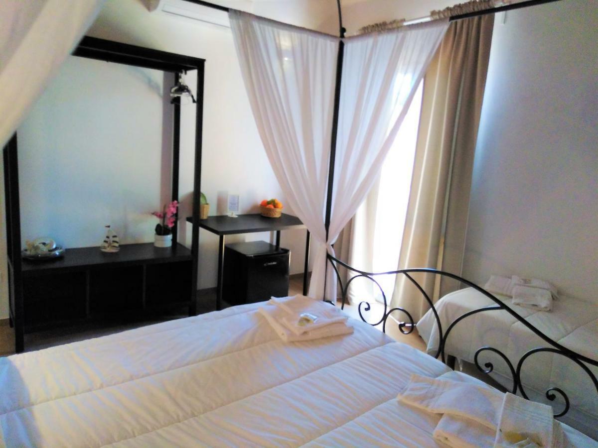 Hotel Residence Noto Marina المظهر الخارجي الصورة